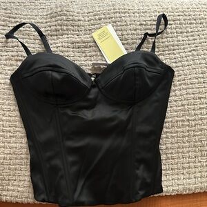 Aritzia Wilfred Oklahoma bustier. Women’s size 4